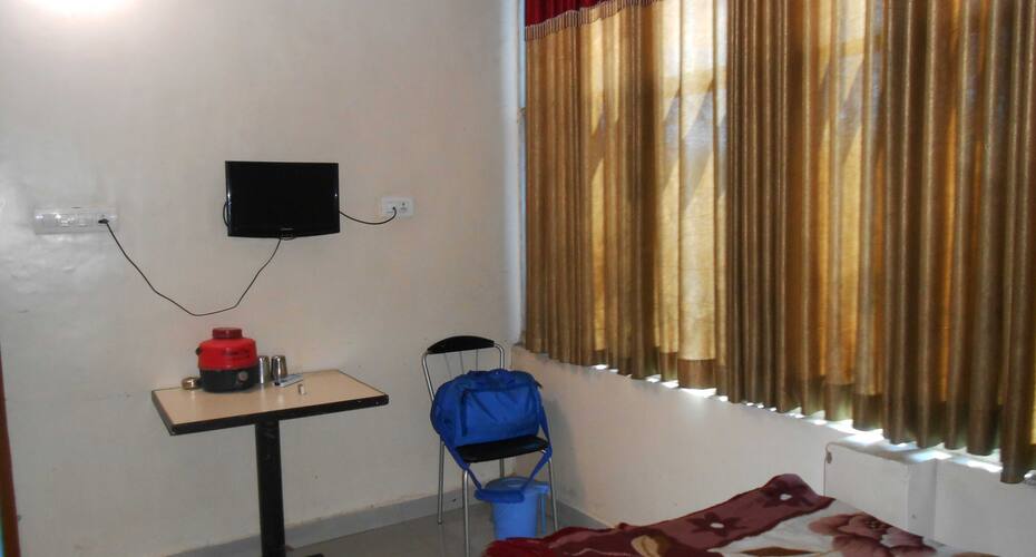 Hotel Guru Gayatri, Banswara 5